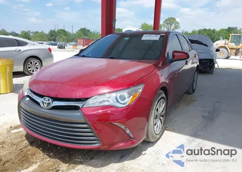 2016 Toyota Camry Le z USA, uszkodzony, nr VIN 4T1BF1FK3GU552936